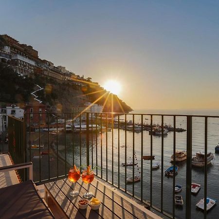 Seaview Sorrento Apartment By The Sea With Terrace Екстериор снимка